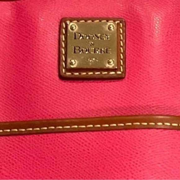 Dooney & Bourke Shoulder Bag Purse Tote, Like New - Picture 4 of 8